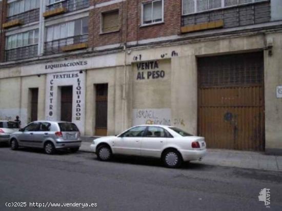 LOCAL COMERCIAL EN EL CRUCERO-LEON - LEON