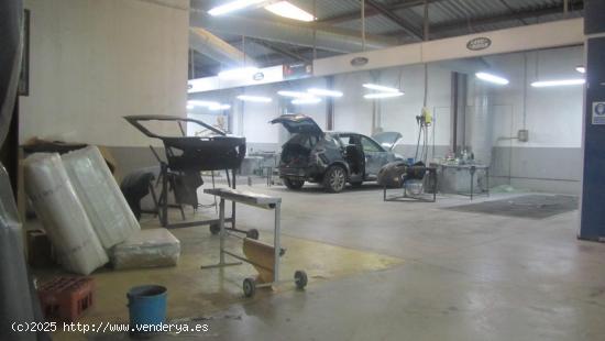 NAVE INDUSTRIAL EN VENTA POL. PEALSA - BADAJOZ