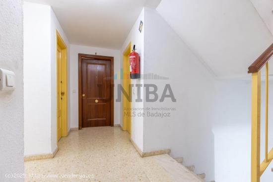 PISO A LA VENTA EN CASCO ANTIGUO - BADAJOZ