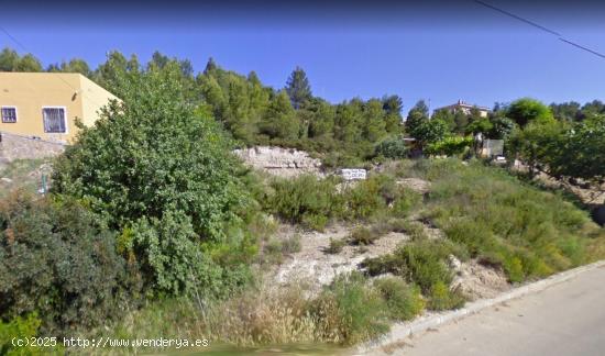 TERRENO URBANO CON PRECIOSAS VISTAS EN VENTA EN EL PONT DE VILOMARA (RIVER PARK) - BARCELONA