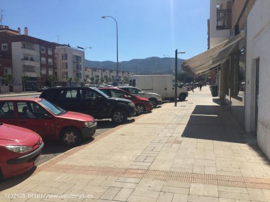 Local Comercial con excelente ubicación en El Palmar - MURCIA