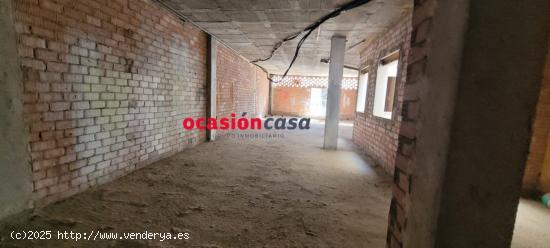 LOCAL COMERCIAL EN BRUTO - CORDOBA