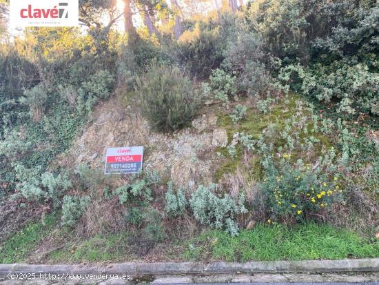 TERRENY EN VENDA A SANT FELIU DEL RACÓ - BARCELONA