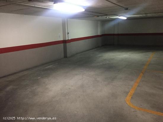 Se vende comoda plaza de parking en Guardamar - ALICANTE