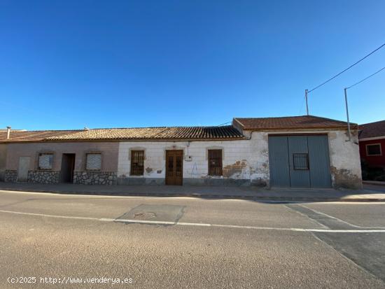  CASA DE CAMPO CON TERRENO en El Albujón - MURCIA 