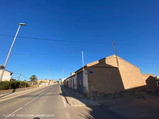 CASA DE CAMPO CON TERRENO en El Albujón - MURCIA