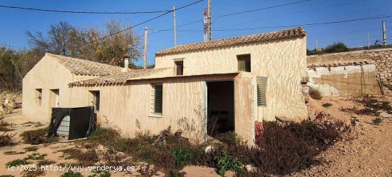 Casa en venta en Villena (Alicante)