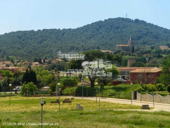  Parcela en venta en Mont-ras (Girona) 