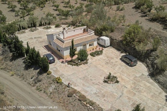 Chalet en venta en Oria (Almería)