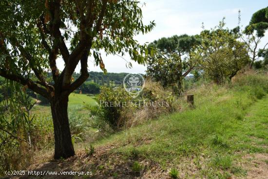 Parcela en venta en el golf de Sant Vicenç de Montalt - BARCELONA