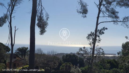  Magnifico Terreno con vistas en Llavaneras - BARCELONA 