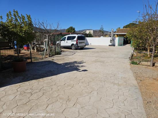 Casita de Monte (Rustica) en La Penya Llisa, Estivella - VALENCIA