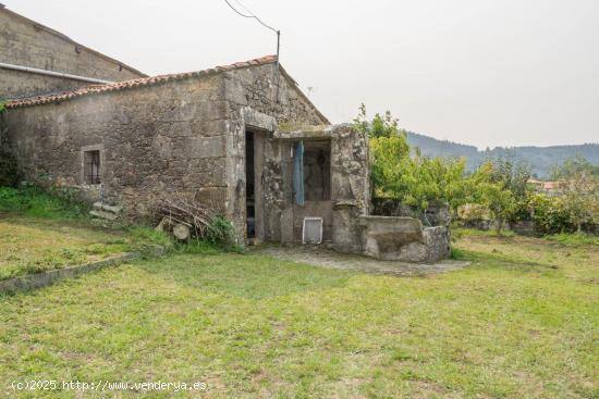 CASA CON ENCANTO PARA REFORMAR EN BOEDO (CULLEREDO) - A CORUÑA