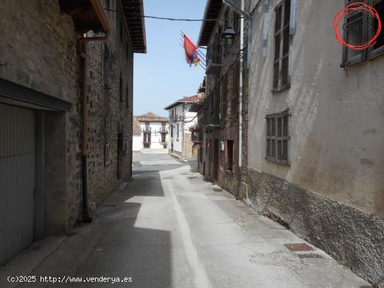 Venta casa piedra para reformar totalmente - NAVARRA