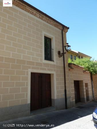 101- Magnífico edificio para inversores en el casco histórico de Segovia - SEGOVIA