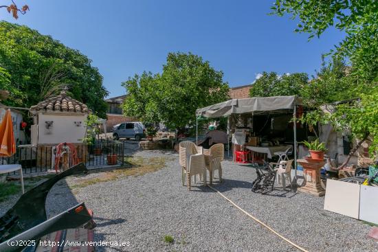 🏡 ¡Anuncio de Terreno en el Centro de Cúllar Vega! 🏡 - GRANADA