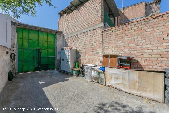 🏡 ¡Anuncio de Terreno en el Centro de Cúllar Vega! 🏡 - GRANADA