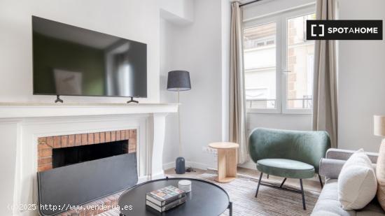 Apartamento de 2 dormitorios en alquiler en Madrid - MADRID