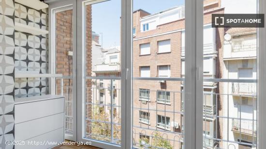 Apartamento de 2 dormitorios en alquiler en Lista - MADRID