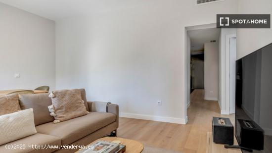 Apartamento de 3 dormitorios en alquiler en Salamanca - MADRID