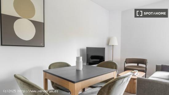 Apartamento de 2 dormitorios en alquiler en Salamanca - MADRID