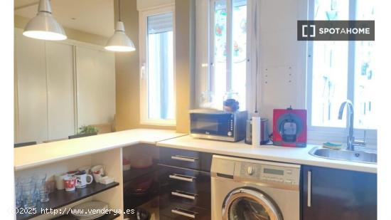 Apartamento de 1 dormitorio en alquiler en Atocha, Madrid - MADRID