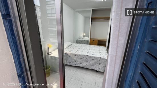 Habitaciones en alquiler en 4 dormitorios en Ríos Rosas - MADRID