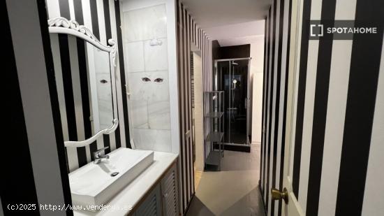 Habitaciones en alquiler en apartamento de 4 dormitorios en Chamberí - MADRID