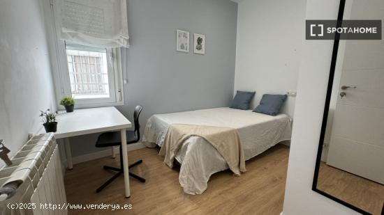 Precioso apartamento de 4 dormitorios en Madrid - MADRID