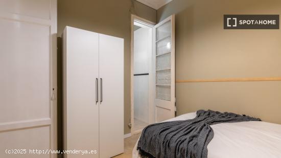 Habitaciones en alquiler en el apartamento de 6 dormitorios en L'Eixample - BARCELONA