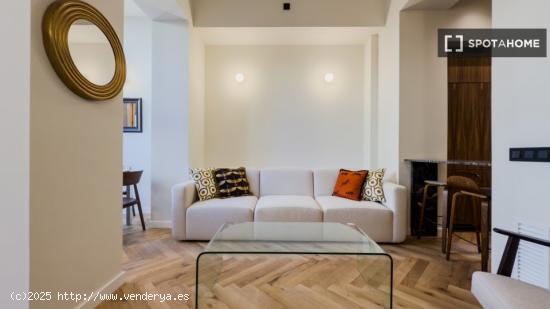 Apartamento de 3 dormitorios en alquiler en L'Eixample, Barcelona - BARCELONA