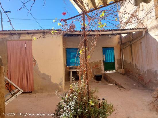 Casa cueva para reformar o tirar - ALICANTE