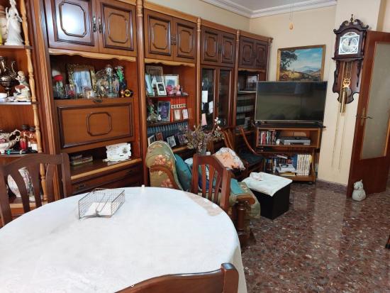 Piso de 4 habitaciones con garaje y trastero junto a La Merced, Murcia - MURCIA