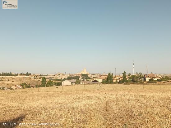 Solar urbano para construir - SEGOVIA