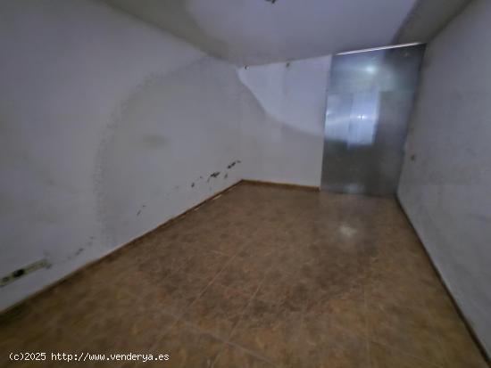 OPORTUNIDAD PISO PARA REFORMAR EN VENTA EN EL CENTRO DE CALELLA , BARCELONA - BARCELONA