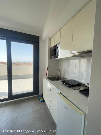 estudio con terraza cerca ucam - MURCIA