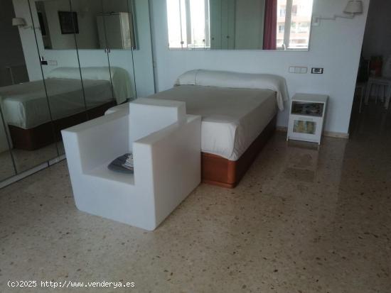 APARTAMENTO HOTEL 4 ESTRELLAS - VALENCIA