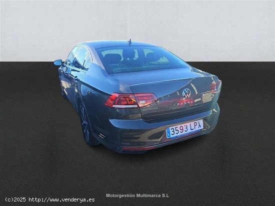 Volkswagen Passat Executive 2.0 TDI 90kW (122CV) DSG - Barcelona