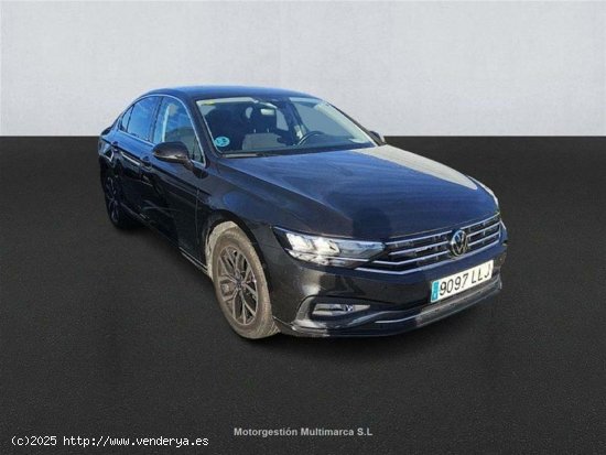 Volkswagen Passat Executive 2.0 TDI 90kW (122CV) DSG - Barcelona