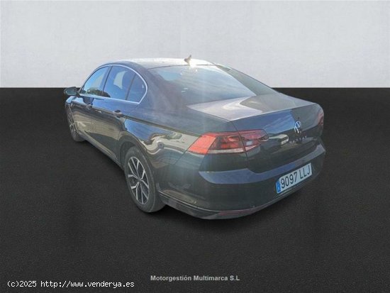 Volkswagen Passat Executive 2.0 TDI 90kW (122CV) DSG - Barcelona