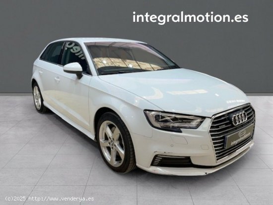 Audi A3 Sportback S line 40 e-tron 150kW S tron - 