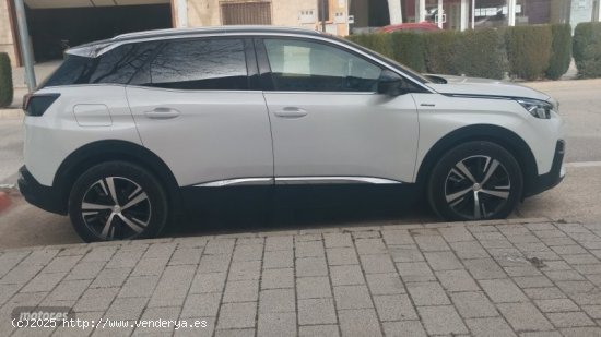 Peugeot 3008 gt line de 2018 con 140.000 Km por 16.700 EUR. en Albacete