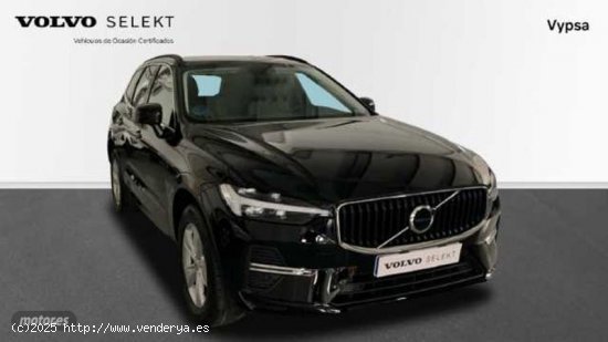 Volvo XC 60 2.0 B4 D CORE AUTO 197 5P de 2023 con 31.864 Km por 40.900 EUR. en Malaga