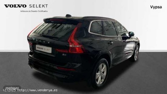 Volvo XC 60 2.0 B4 D CORE AUTO 197 5P de 2023 con 31.864 Km por 40.900 EUR. en Malaga