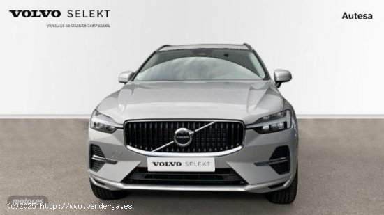 Volvo XC 60 XC60 Core, B4 (diesel), Diesel de 2023 con 6 Km por 43.900 EUR. en Pontevedra