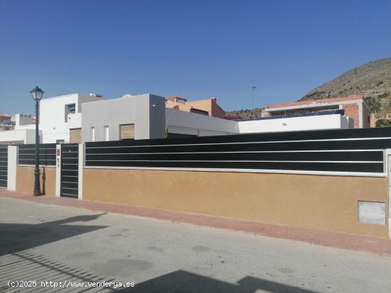 Vivienda unifamiliar en Urbanización las Kalendas (Fortuna) - MURCIA