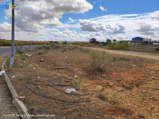 PROMOCIÓN DE TERRENOS URBANIZABLES SECTORIZADOS EN ALCALA DE GUADAIRA - SEVILLA