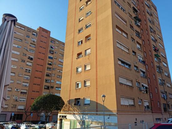 SE VENDE PISO EN RUBI, ZONA CAN ALZAMORA - BARCELONA