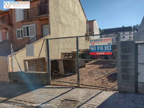 PARCELA URBANA EN EL PUEBLO DE TORRES TORRES - VALENCIA