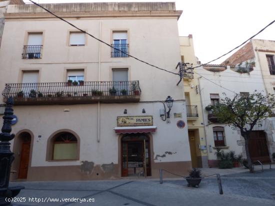 Piso y local a la venta - TARRAGONA